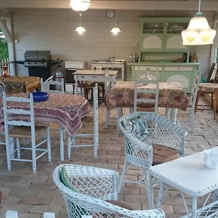 Balzsam Apartmanhaz Πανσιόν 3*