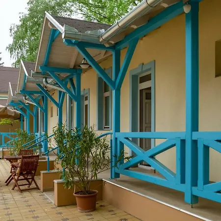 Πανσιόν Balzsam Apartmanhaz 3*