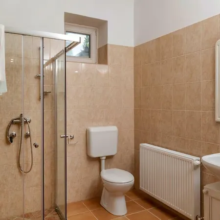 Balzsam Apartmanhaz 3* Harkány
