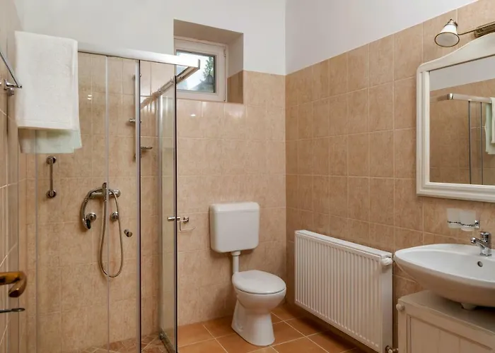 Balzsam Apartmanhaz 3* Harkány